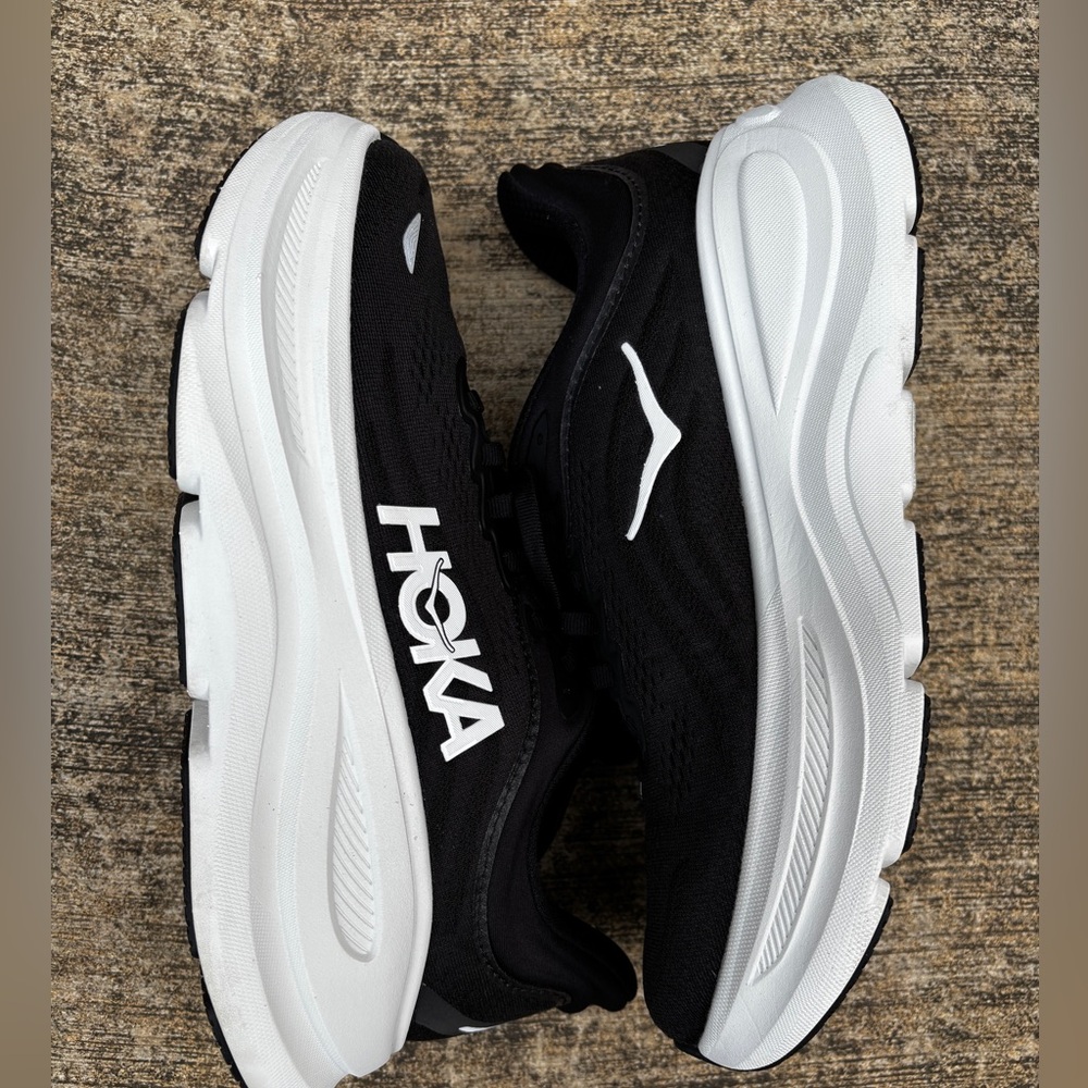 Women’s Hoka Bondi 9